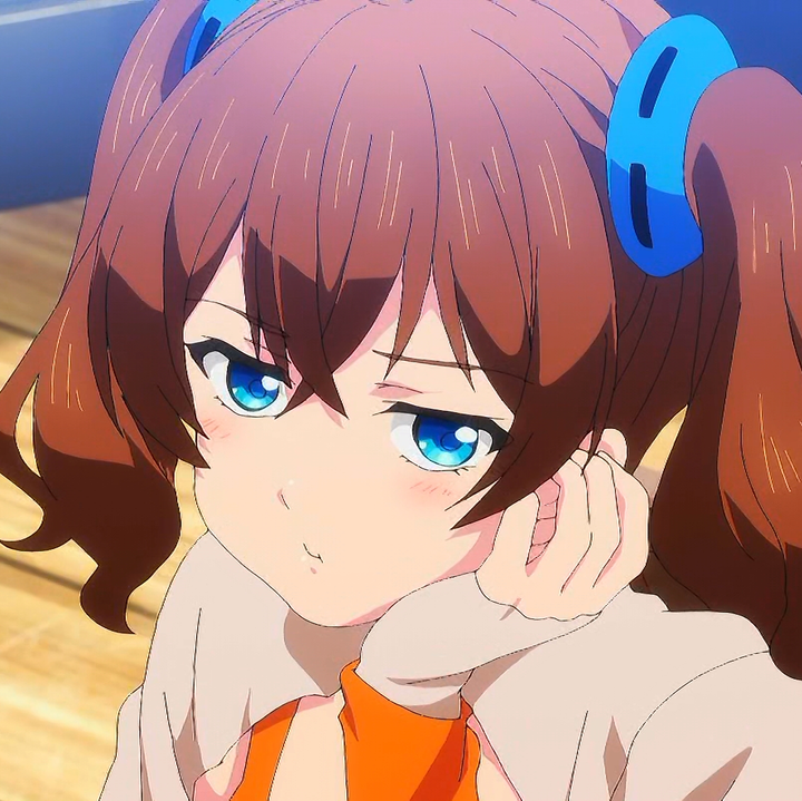水原まひる